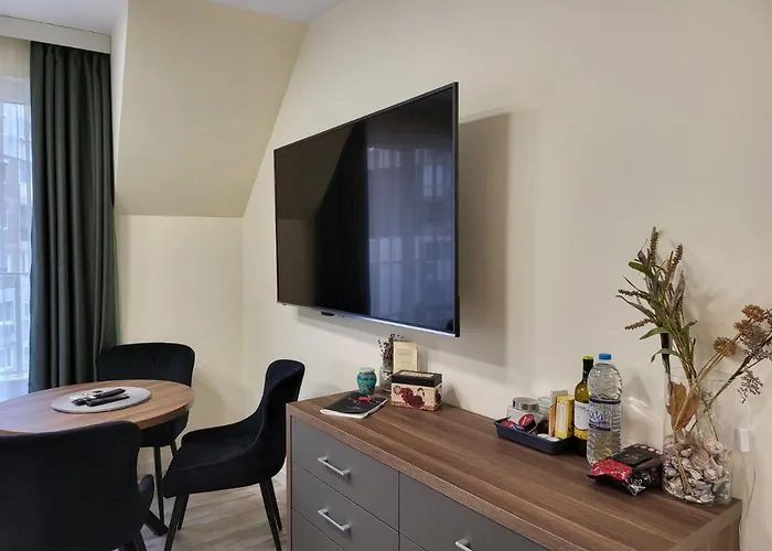 アパート Amaya ヴァルナ