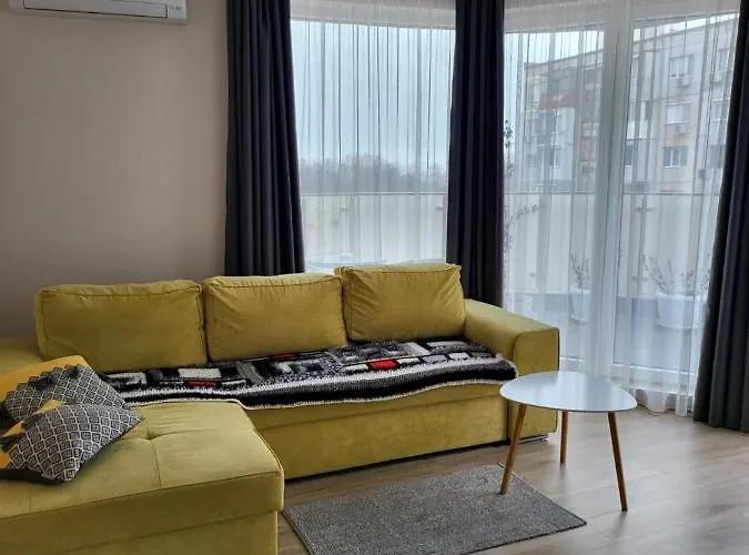 アパート Amaya ヴァルナ