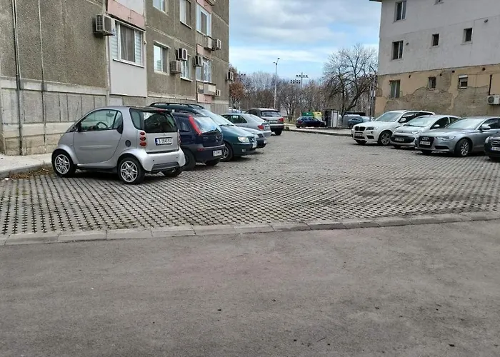 アパート Amaya ヴァルナ